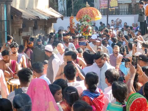 Nashik Maha Shivratri Update Trimbakeshwar Devotees Crowd Brahmagiri