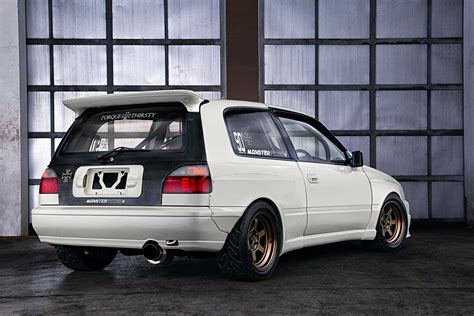 Nissan Pulsar Gtir Specs - img-Abigail