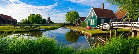 Zaanse Schans Tudo sobre a vila dos moinhos perto de Amsterdã Canal