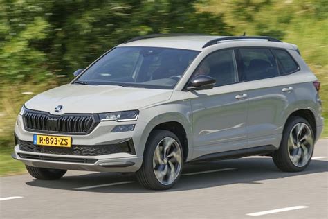 Skoda Karoq Sterkere Basismotor En Nieuwe Uitrusting Autoweek