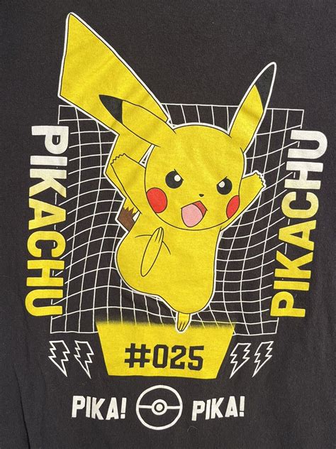 Pokemon Pikachu Men S Officially Licensed Nintendo Ga Gem