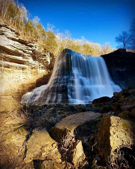 17 Best Waterfalls In Tennessee, According to Local Hikers