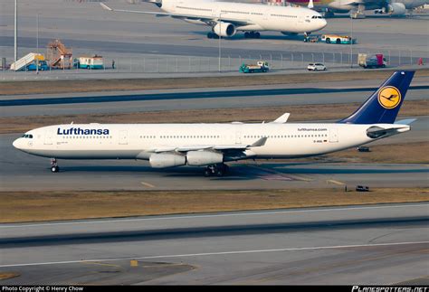 D AIGL Lufthansa Airbus A340 313 Photo By Henry Chow ID 1234000