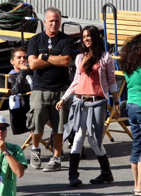 Megan on Set Transformers 2 - Megan Fox Photo (2130924) - Fanpop