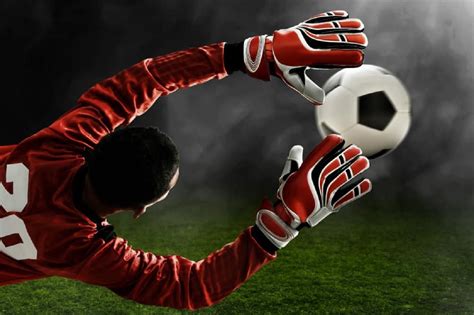 Soccer Goalkeeper Gear: Performance & Safety