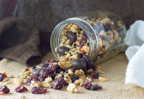 Blueberry Vanilla Trail Mix With Walnuts And Cashews Fox Valley Foodie