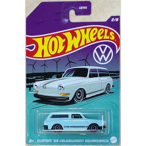 Hot Wheels Custom Volkswagen Squareback Zamac Art Cars Flying Customs Shopee Malaysia