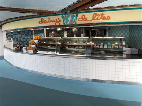 Theres No Hunger On The High Seas Casual Dining Options On Disney