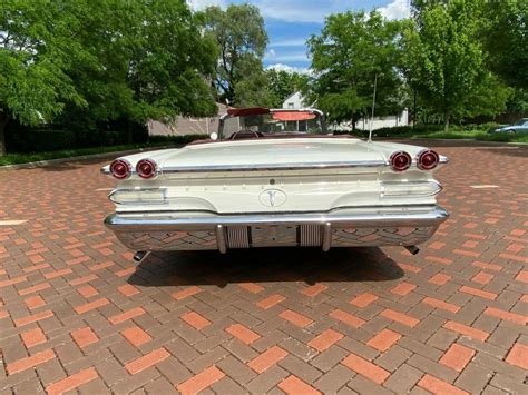 1960 PONTIAC BONNEVILLE CONVERTIBLE RESTORE OR DRIVE AS IS DRIVER