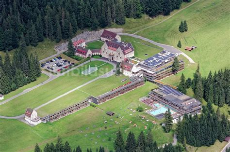 Luftaufnahme Kr N Geb Udekomplex Der Hotelanlage Schloss Kranzbach