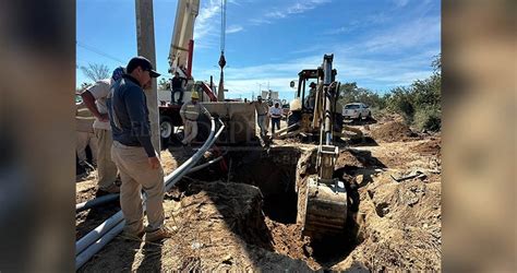 Oomsapas Los Cabos Trabaja En La Reparaci N De Fuga En El Acueducto De