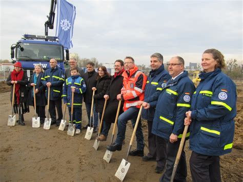 THW LVBEBBST Spatenstich für neue Unterkunft Mehr Platz für den THW