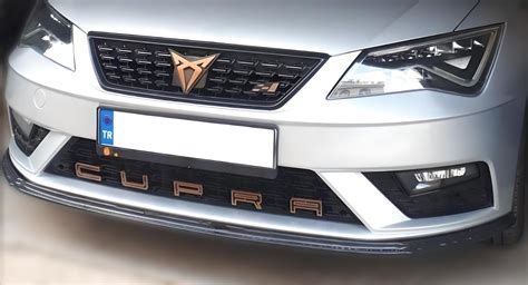 Archivo STL SEAT LEON CUPRA MK3 5 2017 2020 LOGO DELANTERO Diseño