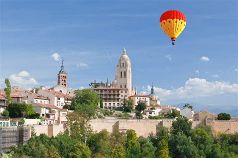 Segovia Hot Air Balloon Ride From Madrid Book At Civitatis