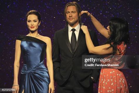 Brad Pitt Wax Figure Photos And Premium High Res Pictures Getty Images