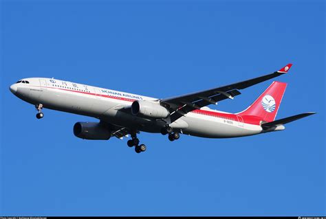 B Sichuan Airlines Airbus A Photo By Wuthiwong