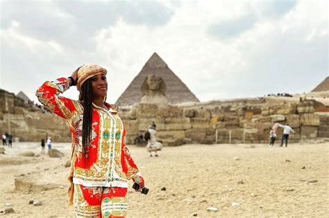 All Inclusive Day Trip To Pyramids Of Giza Sphinx And Saqqara