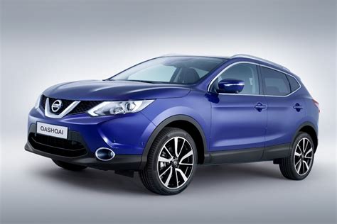 nissan-qashqai-2014-front-quarter-static.jpg