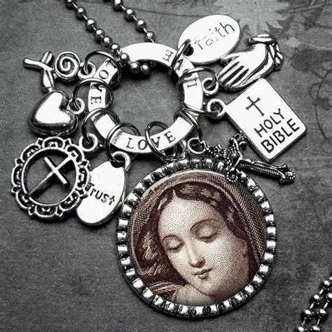 Blessed Mother Virgin Mary Picture Pendant Catholic Holy Medal Multi