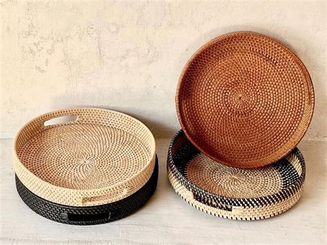 Natural Black Round Rattan Tray With Handle Decorative Tray Handwoven