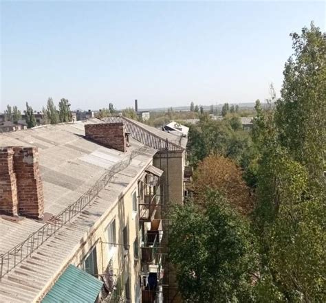 Аварийщики Магаданской области восстановили кровлю дома в Ждановке ...