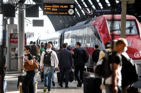 Sciopero Treni Cancellazioni E Ritardi Fino A 170 Minuti A Milano