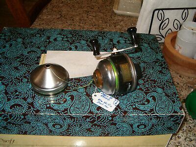 Vintage Zebco Rhino Tough Spin Casting Reel Usa Brunswick Ebay