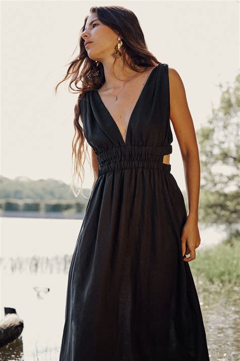 Why Black Summer Dresses Are A Must Have 55 Off