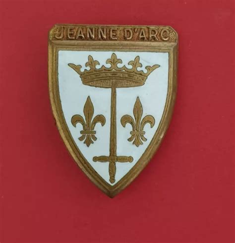 INSIGNE MILITAIRE MARINE Croiseur Jeanne D Arc Courtois EUR 20 00