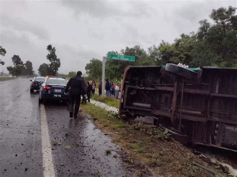 Heridas Personas En Volcadura De Cami N En La Morelia P Tzcuaro