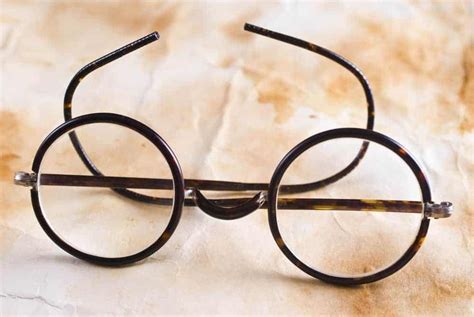 16 Types Of Eyeglasses For Women And Men