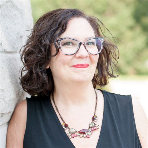 Shauna Rae – Medium