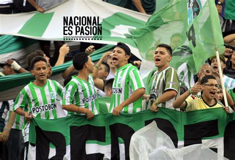 Nacionalel Orgullo Esta En La Hinchada Nacional Es Pasión