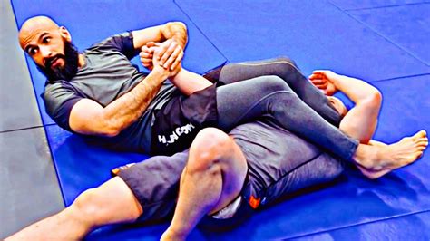 Faire La Cl De Bras Quand Tu Te Fais Craser En Grappling Nogi Jiu