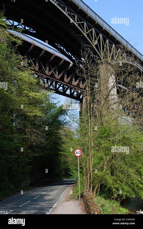 Viaduct For Disused Railway At Millers Dale Derbyshire England Stock