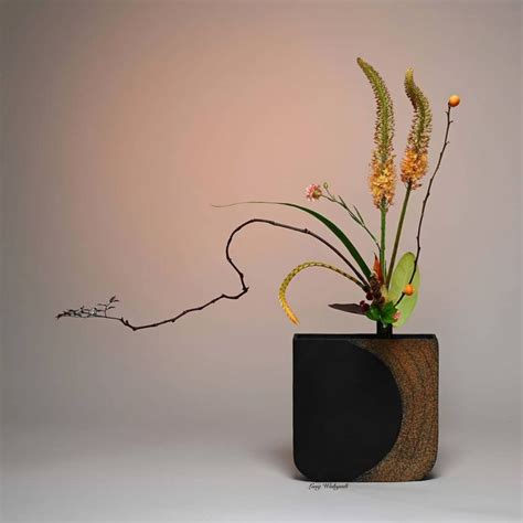 Lusy Wahyudi On Instagram This Is My Ikenobo Ikebana Rikka Shimputai