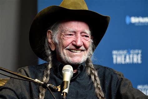 "Nothing I Can Do About It Now" Willie Nelson - Country4you