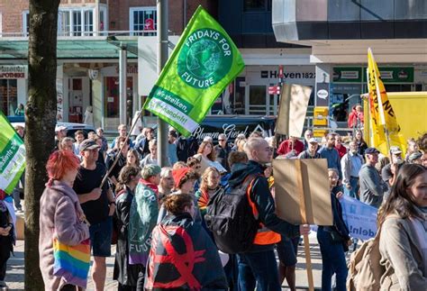 Klimastreik In Bremen Fridays For Future Verdi Und Bund Machen Am