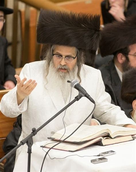 Satmar Chasidic Leader Rabbi Zalman Teitelbaum Tests Positive For Covid