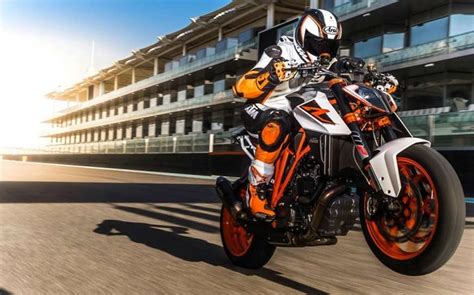 Naked Bikes Ktm Super Duke Autowise