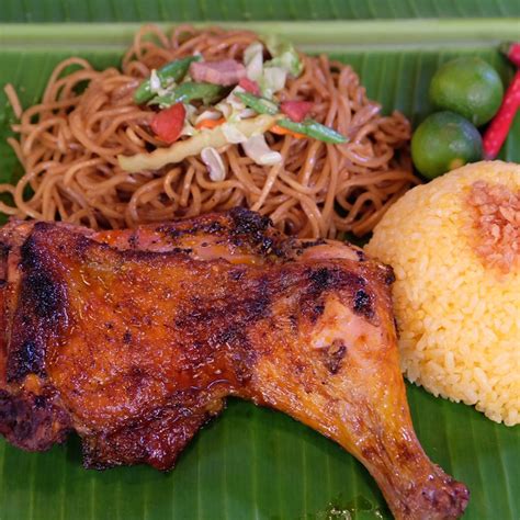 Chicken Inasal with Pancit & Garlic Rice – Jayjs Inasal