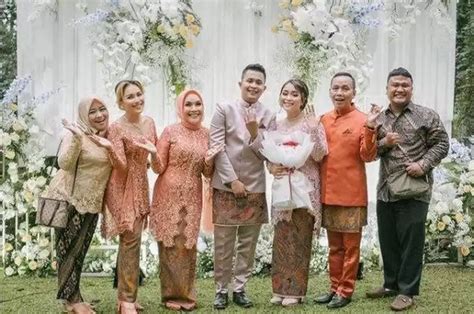 Ide Dekorasi Lamaran Sederhana Di Rumah Yang Kekinian Dan Elegan