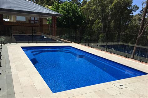 Fibreglass Swimming Pools LandscapeIt