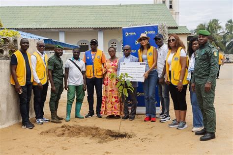 Jacqueville Le Lions Club Abidjan Filao M Ne Une Op Ration De