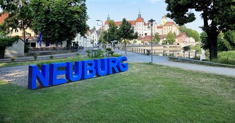 Buchst Blich Begeistert Stadt Neuburg An Der Donau