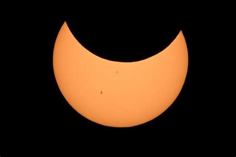 ¡impresionante Se Forma El Anillo De Fuego En Eclipse Solar