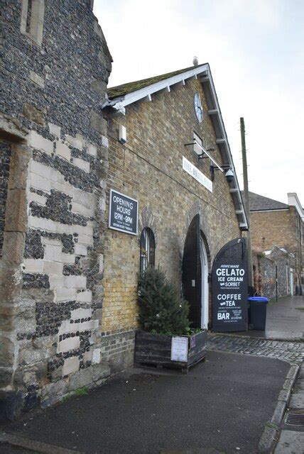 The Drill Hall © N Chadwick Geograph Britain And Ireland