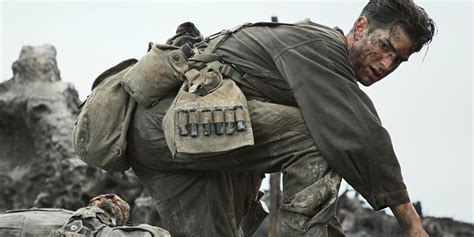 Hacksaw Ridge Images Andrew Garfield Fights To Save Lives