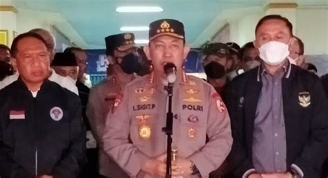 Kapolri Janji Usut Tuntas Tragedi Kanjuruhan Korban Meninggal 129