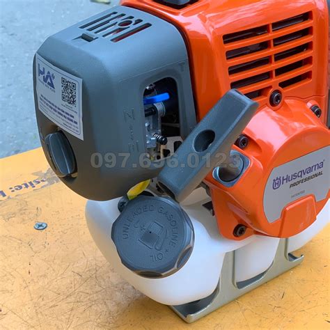 Máy Cắt Cỏ 2 Thì Husqvarna 541rs Là Một Loại Máy Cắt Cỏ Cao